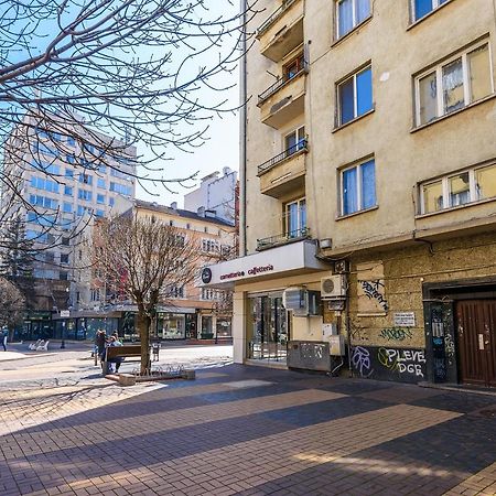 Zero-Waste Studio Apartment In Central ソフィア エクステリア 写真